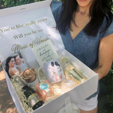Load image into Gallery viewer, Bride gift box - Roots and Lace