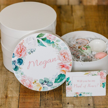 Load image into Gallery viewer, Light Floral Round Gift Box
